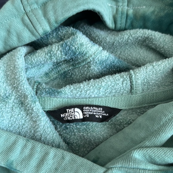 The North Face Sweatshirt - Picture 3 of 3